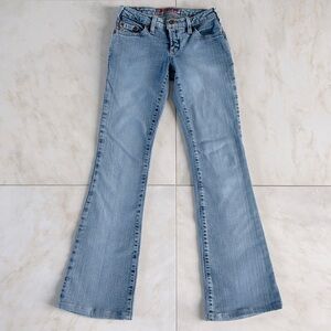 Boot cut jeans